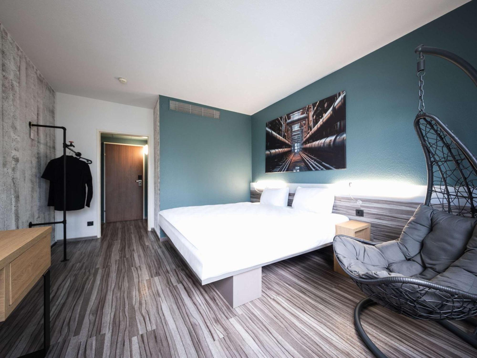 Ibis Styles Linz Hotel Exterior photo
