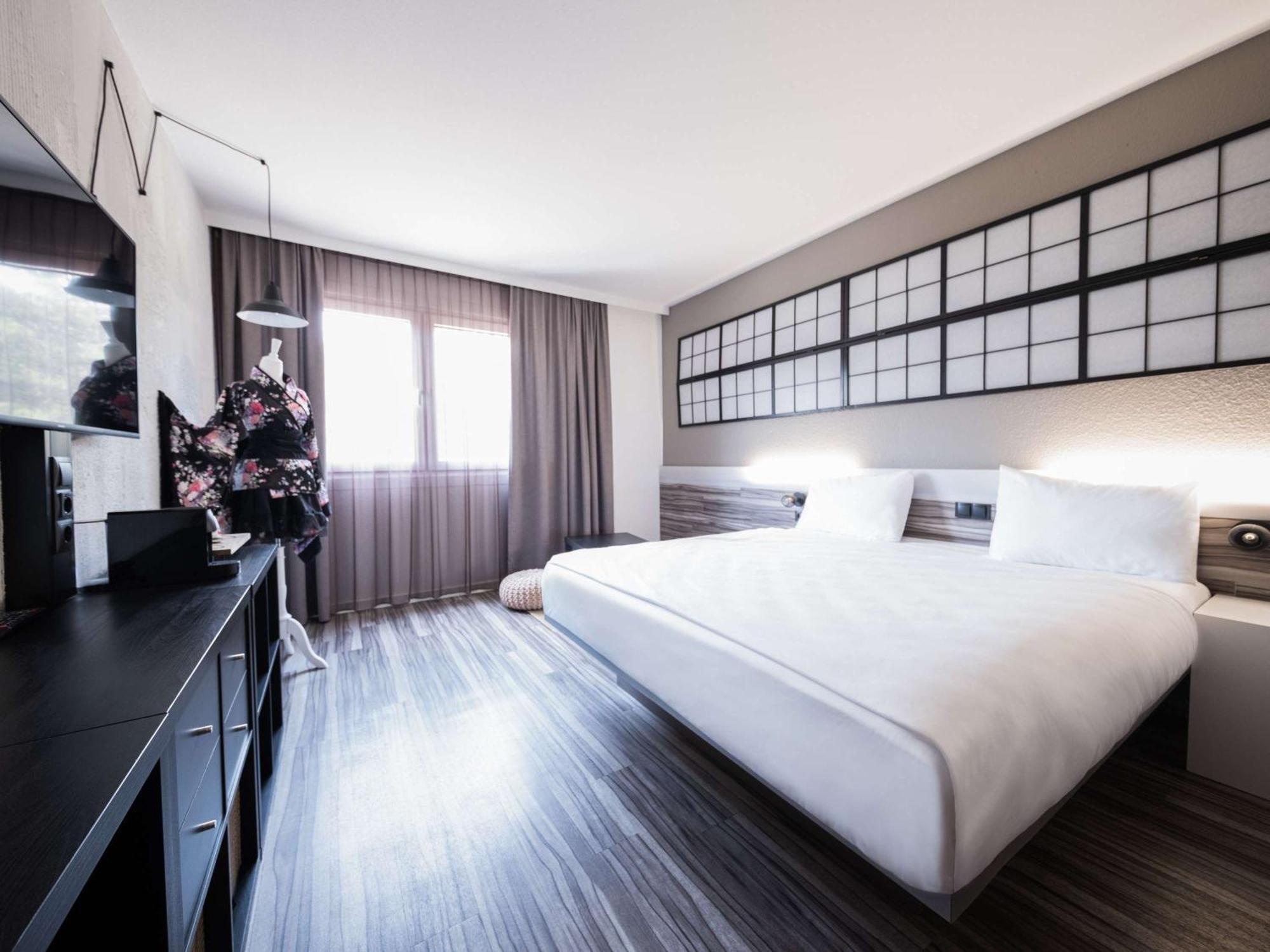Ibis Styles Linz Hotel Exterior photo