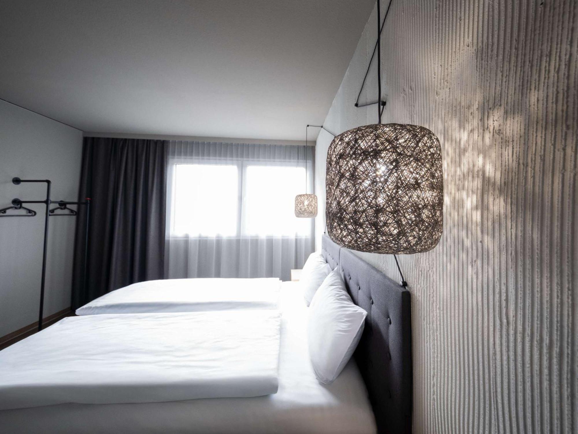 Ibis Styles Linz Hotel Exterior photo