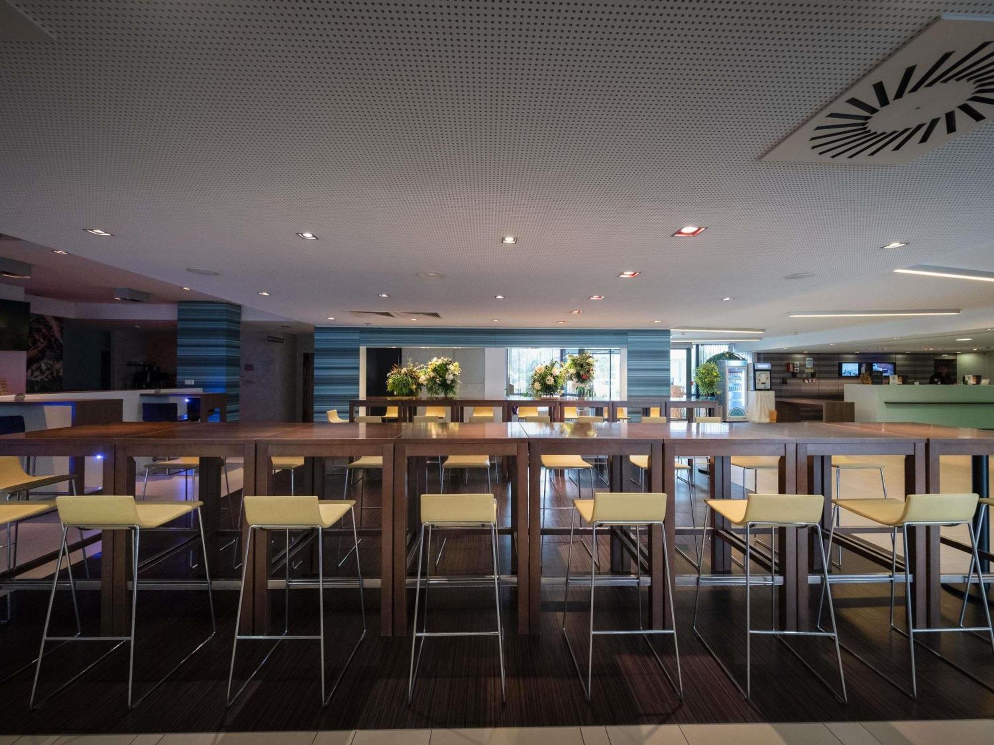 Ibis Styles Linz Hotel Exterior photo