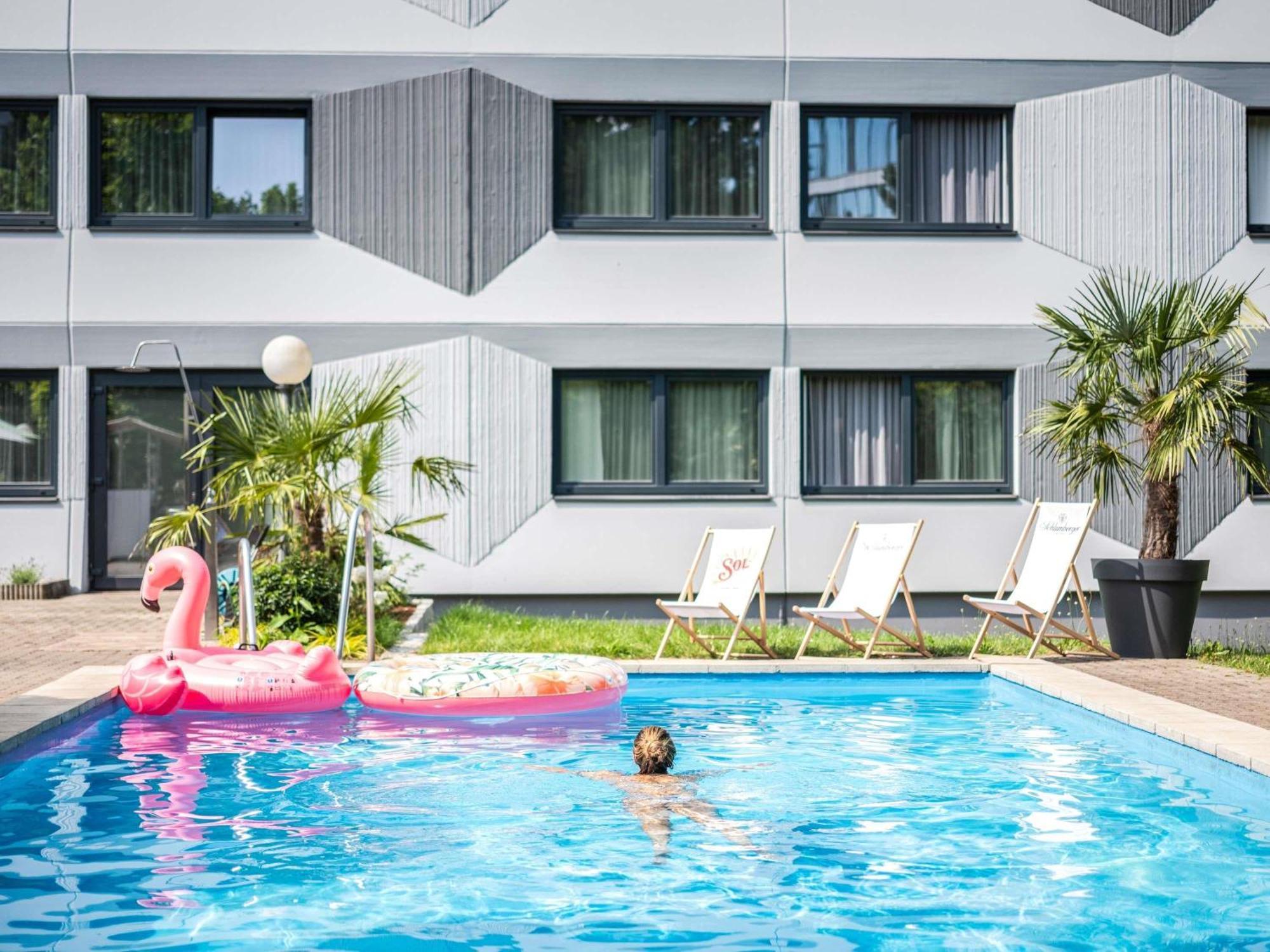 Ibis Styles Linz Hotel Exterior photo