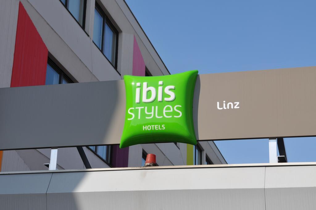 Ibis Styles Linz Hotel Exterior photo
